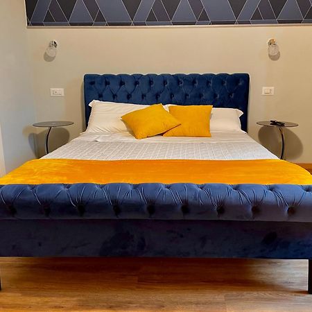 ורונה Domus 44 Rooms מראה חיצוני תמונה