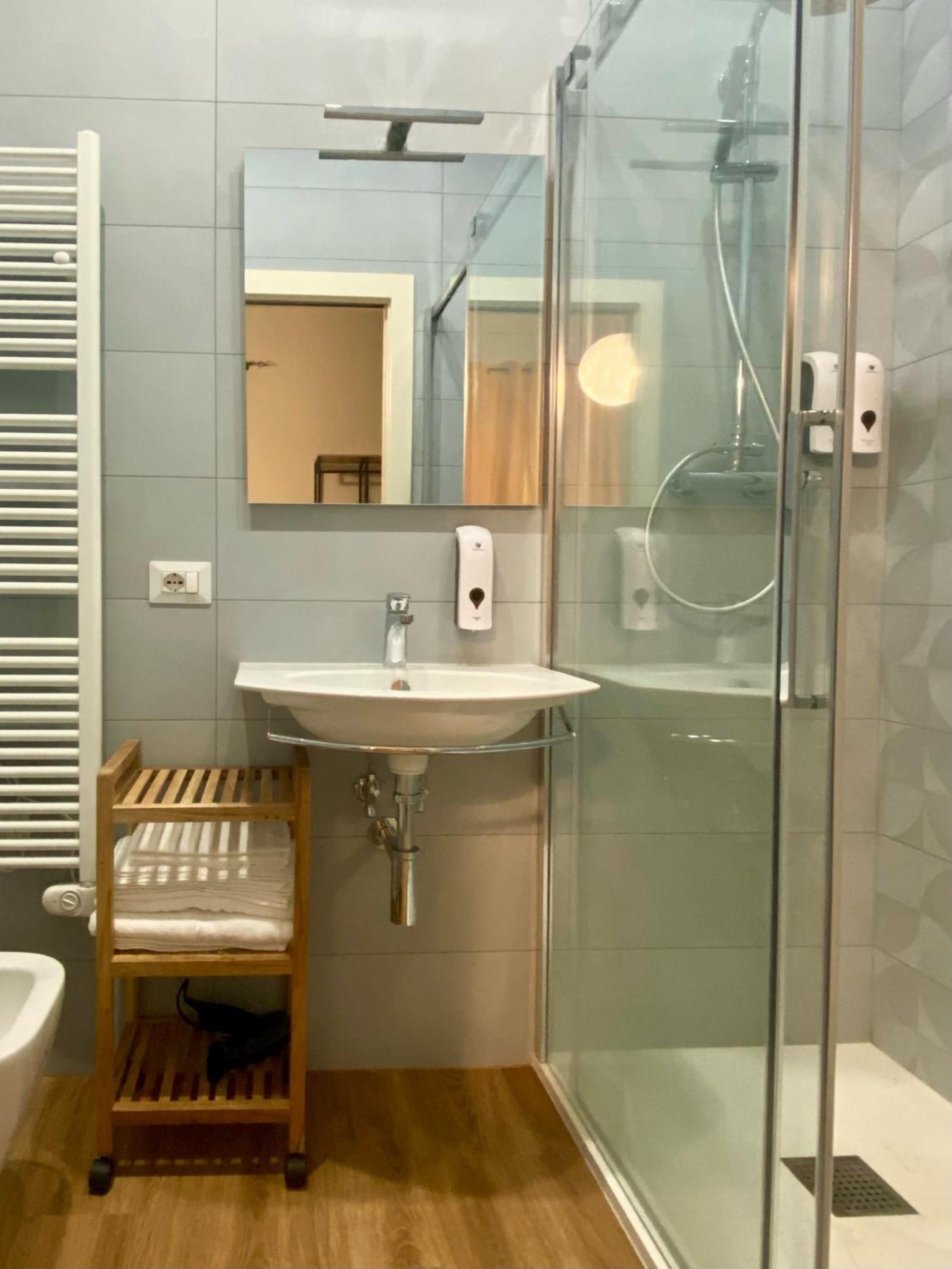ורונה Domus 44 Rooms מראה חיצוני תמונה